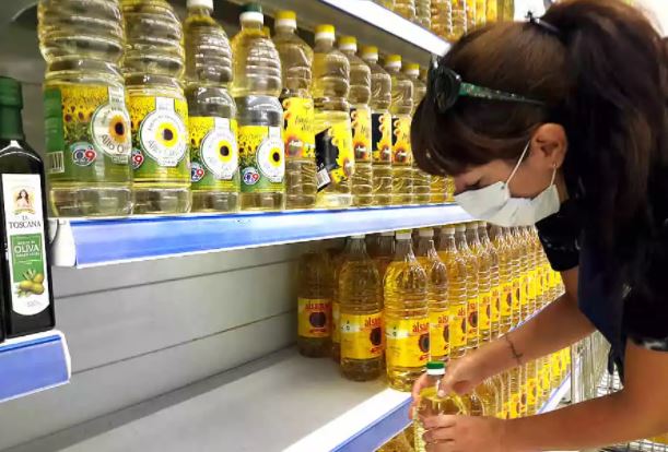 Advierten por faltantes en las góndolas y fuertes subas de precios en aceites, harinas y derivados